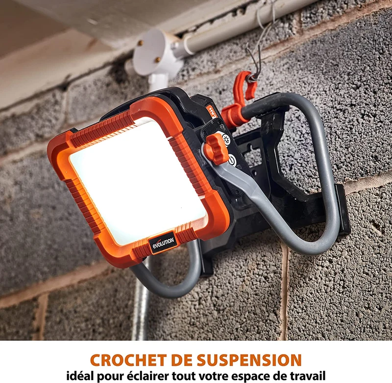 Projecteur sans fil Evolution R2700WLT-LI avec batterie 2Ah et chargeur