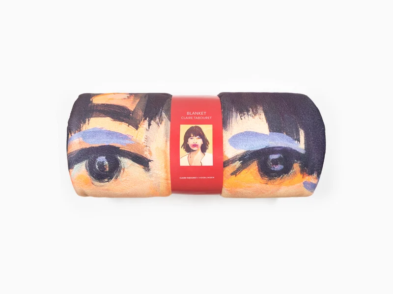 Claire Tabouret Couverture « Makeup » (rouge et violet)