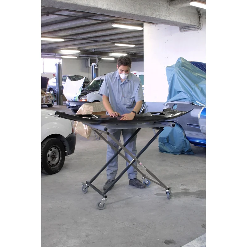 [CR.S7PF] Chevalet multifonctions pour carrossier