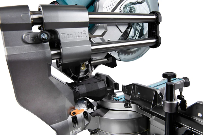 Scie radiale XGT® 40V Ø216 mm (Produit seul) - LS002GZ01 Makita