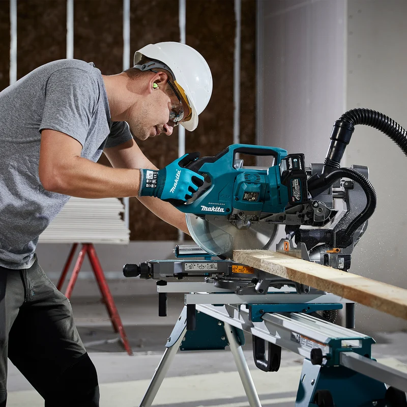 Scie radiale XGT® 40V Ø216 mm (Produit seul) - LS002GZ01 Makita