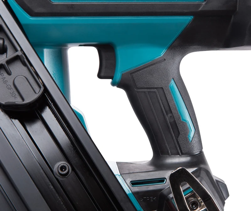 Cloueur de charpente LXT 18V (produit seul) - DBN900ZK Makita