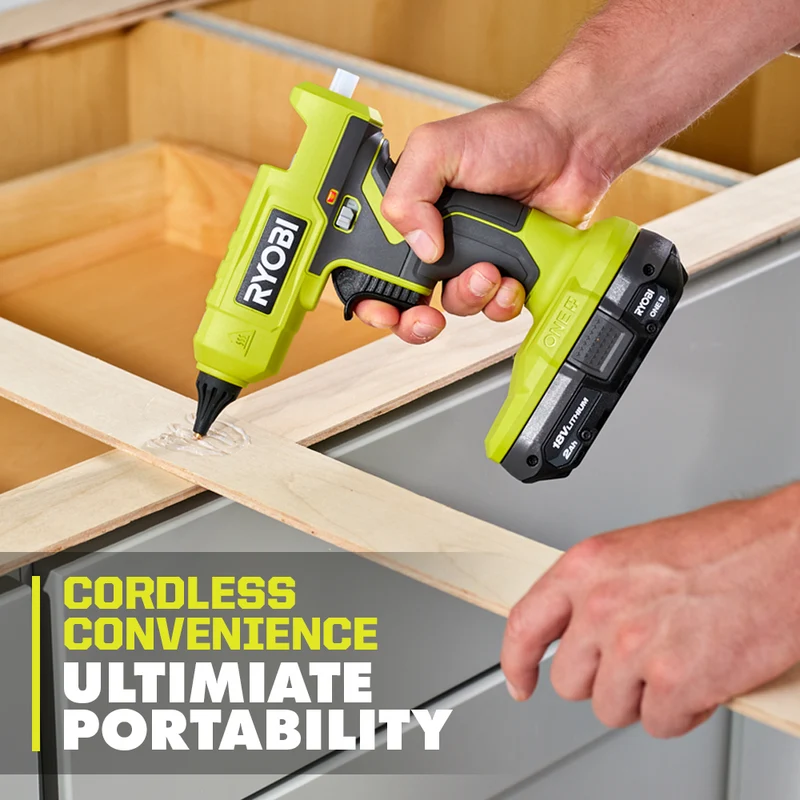 18V ONE+ Glue Gun Kit
