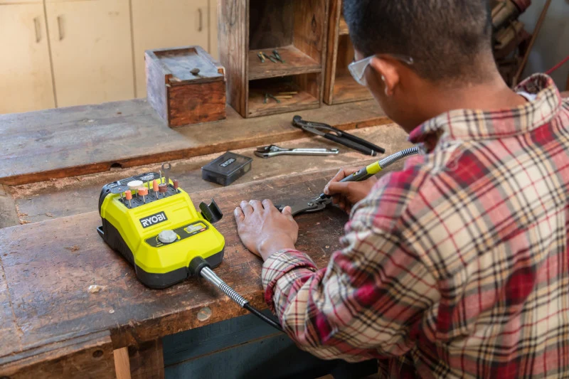 18V ONE+ Rotary Tool Station