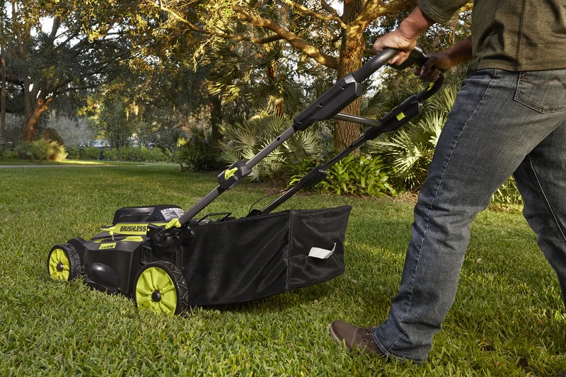 40V 20" BRUSHLESS SMART TREK Self-Propelled Mower WITH 6AH BATTERY & CHARGER