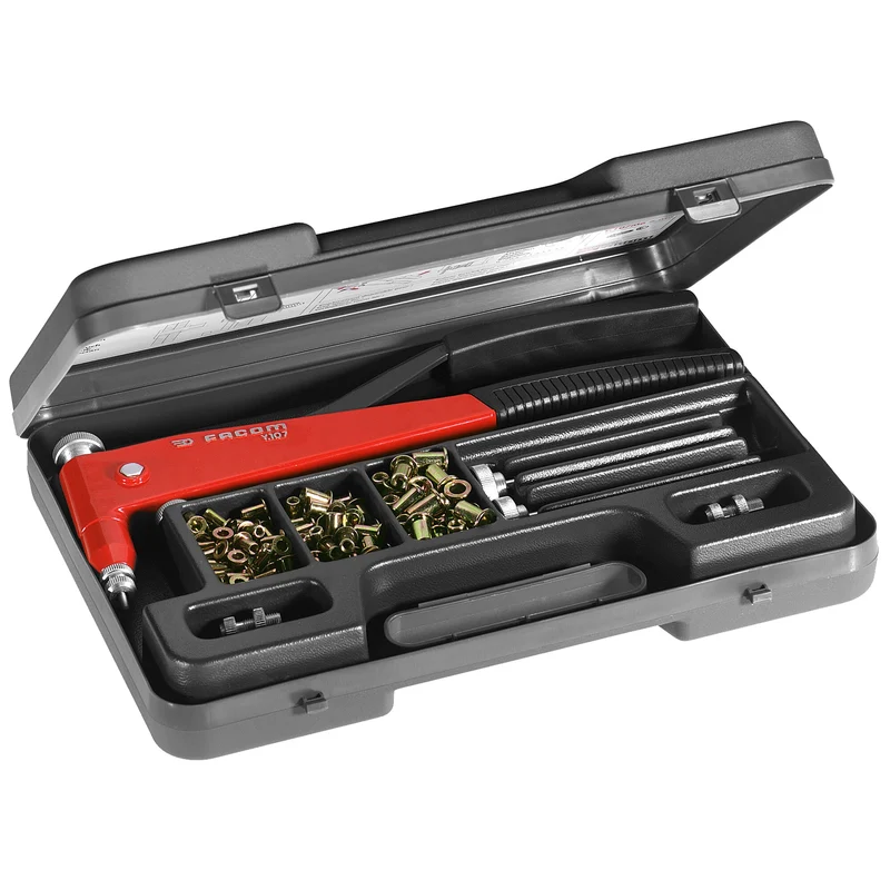 [Y.M46] Coffret pinces + écrous aveugles