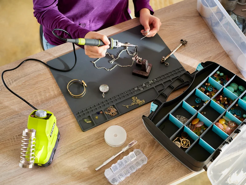 18V ONE+ 120W Soldering Iron