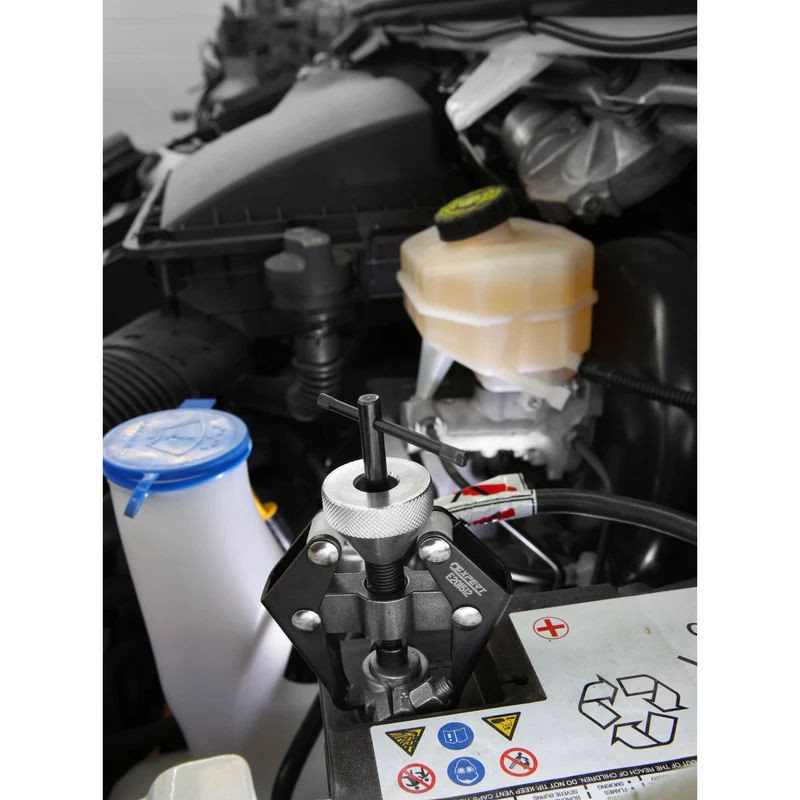 [E201512] Extracteur de cosses de batterie
