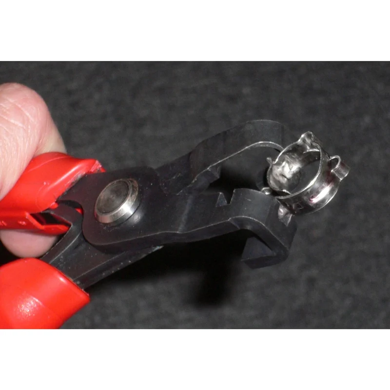 [DM.CC] Pince automatique pour colliers