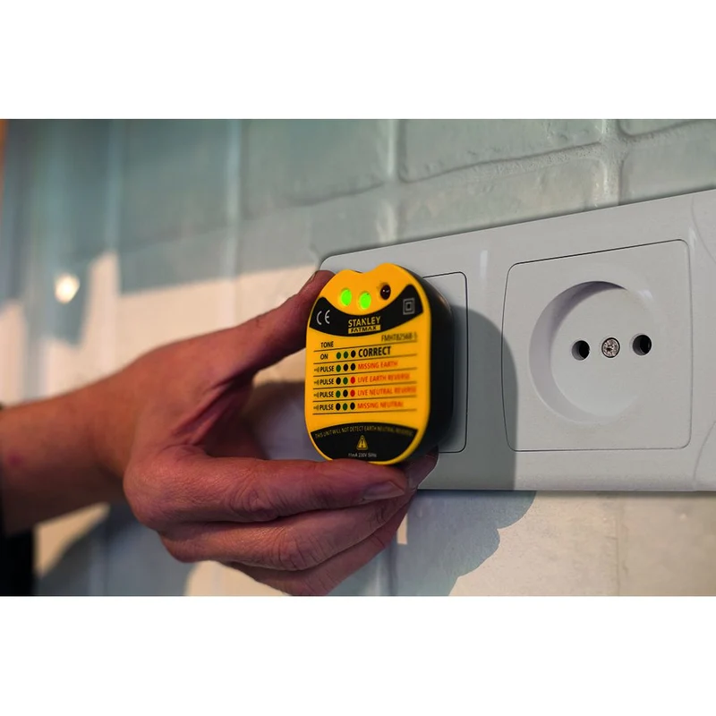 Testeur Pour Prise Mural Fatmax Stanley FMHT82569-6