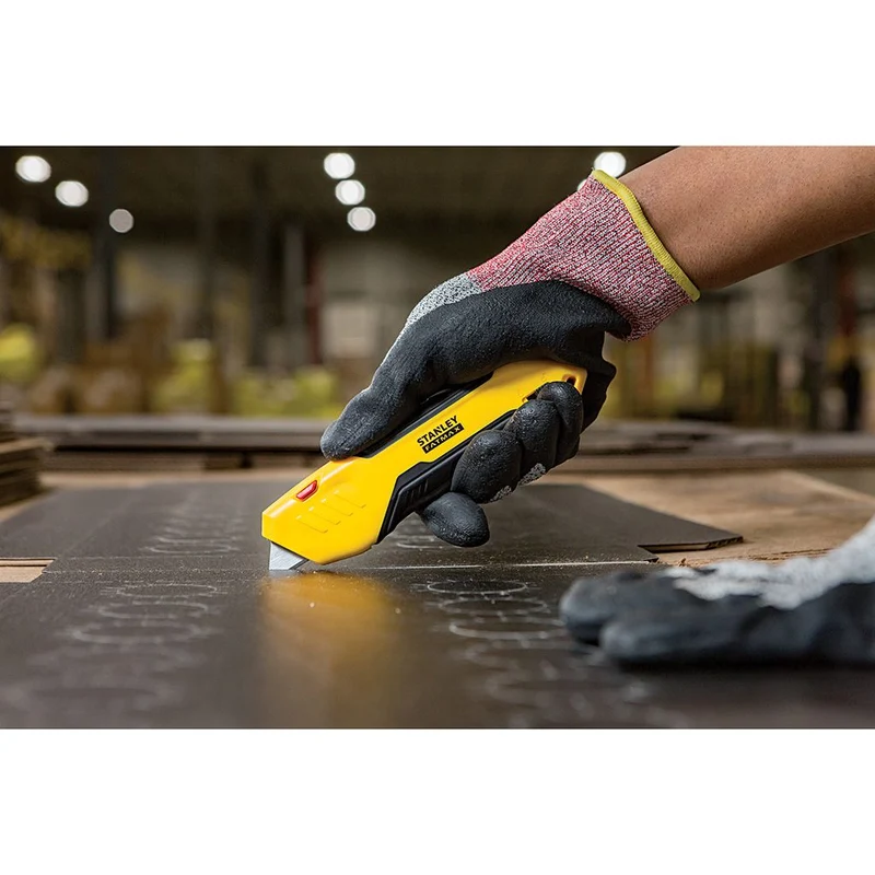 Couteau De Sécurité Bimatière À Lame Gâchette Et Lame Auto-Rétractable Fatmax Stanley FMHT10369-0