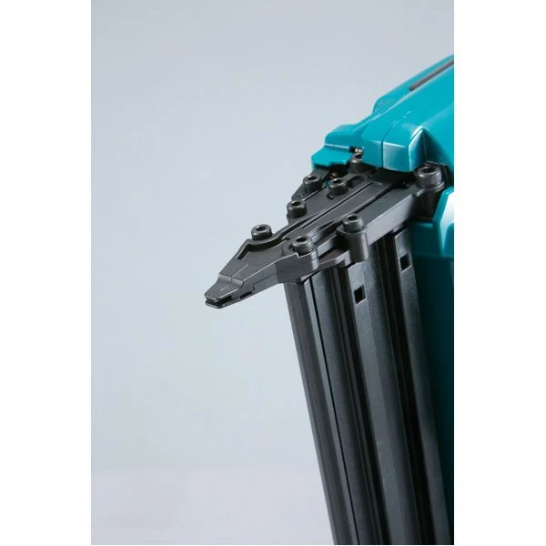 Cloueur 18V Li-Ion (Produit seul) Makita DBN500ZJ